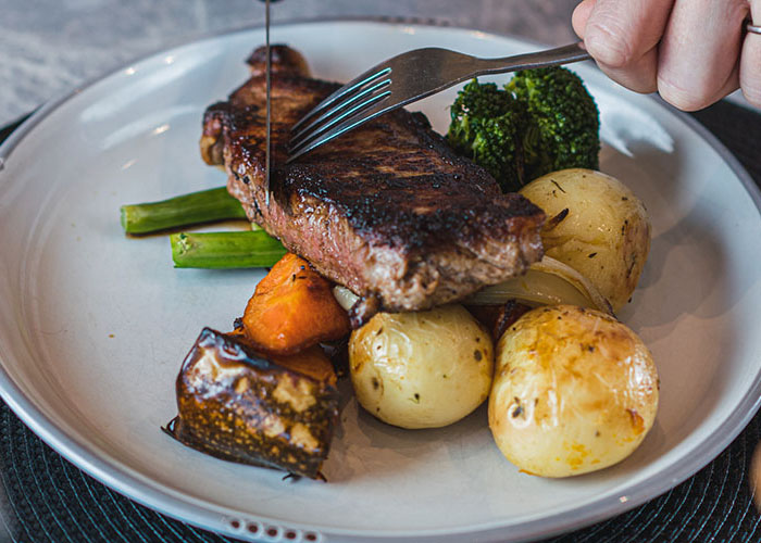 West Group Macarthur Dining - Steak